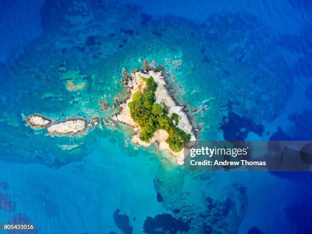 castaway - island stock pictures, royalty-free photos & images