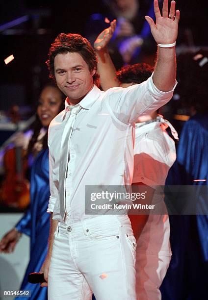 American Idol contestant Michael Johns performs during the taping of Idol Gives Back held at the Kodak Theatre on April 6, 2008 in Hollywood,...