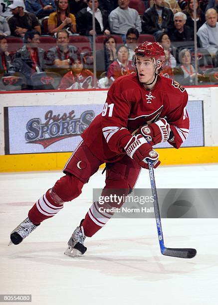 Center Kyle Turris of the Phoenix Coyotes looks to receive a pass against the Dallas Stars on April 3, 2008 at Jobing.com Arena in Glendale, Arizona.