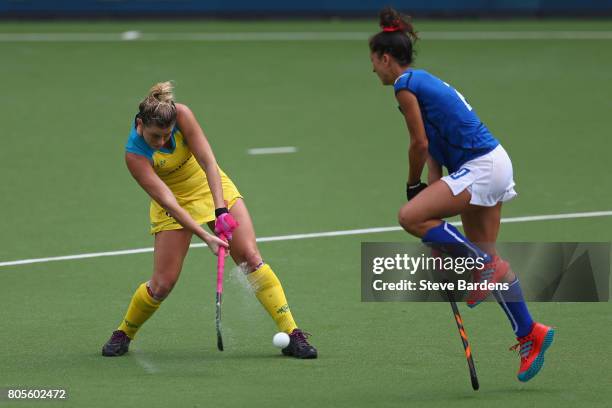 Jordan Holzberger of Australia shoots during the 5/6th place play off match between Italy and Australia on July 2, 2017 in Brussels, Belgium.