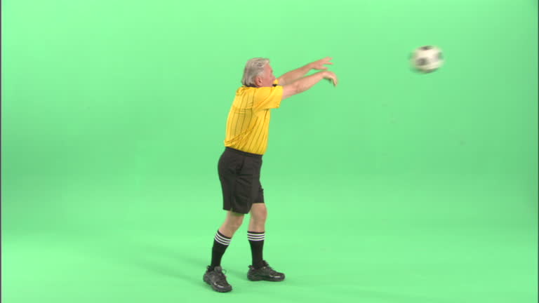 Throwing Refs Soccer Ref Hand Signals Videos and HD Footage - Getty Images