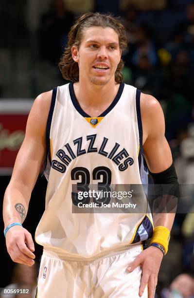 Mike Miller of the Memphis Grizzlies walks upcourt during the game against the New York Knicks on April 2, 2008 at FedExForum in Memphis, Tennessee....