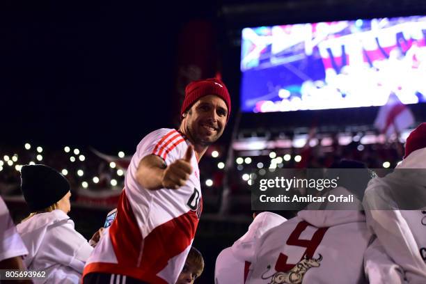 Fernando Cavenaghi greets fans during his farewell match at Monumental Stadium on July 01, 2017 in Buenos Aires, Argentina.