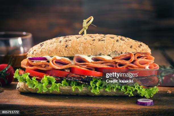 verse submarine sandwich - club sandwich stockfoto's en -beelden