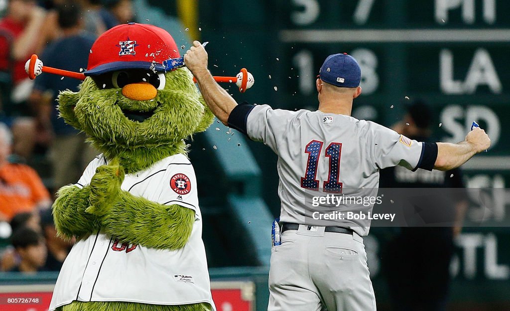 New York Yankees v Houston Astros