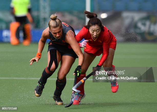 Laurien Leurink of Netherlands and Qiuxia Cui of China during the final of the Fintro Hockey World League Semi-Final tournament between the...