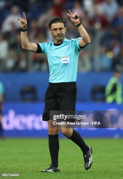 Referee Milorad Mazreacts gestures during the FIFA Confederations Cup Russia 2017 Final between Chile and Germany at Saint Petersburg Stadium on July...