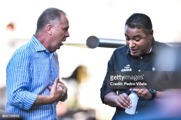 Roger Machado coach of Atletico MG and Mano Menezes coach of Cruzeiro during a match between Atletico MG and Cruzeiro as part of Brasileirao Series A...
