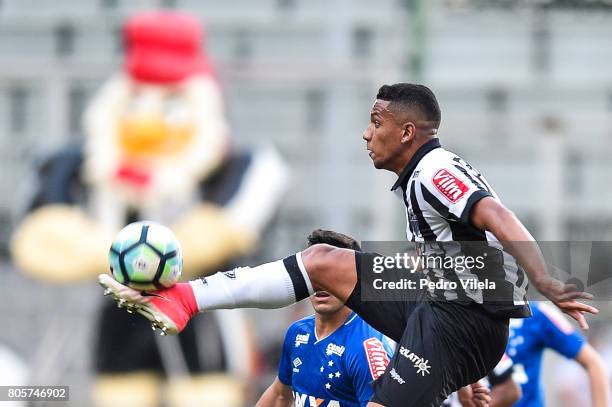 Bremer of Atletico MG a match between Atletico MG and Cruzeiro as part of Brasileirao Series A 2017 at Independencia stadium on July 2, 2017 in Belo...