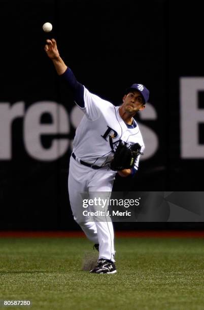 Justin Ruggiano of the Tampa Bay Rays throws from right field against the Seattle Mariners April 9, 2008 at Tropicana Field in St. Petersburg,...