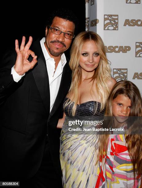 Lionel Richie and daughter's Nicole Richie and Sophia Richie arrive at the 2008 ASCAP Pop Awards at the Kodak Theatre on April 9, 2008 in Hollywood,...