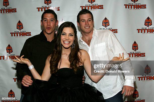 Titans players Mitch Belisle and Jordan Hall and Julia Allison attend the New York Titans dance team competition at Pink Elephant April 9, 2008 in...