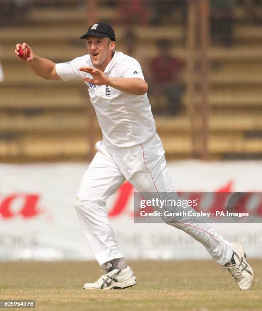 England's James Tredwell celebrates catches out Bangladesh's Mushfiqur Rahim during the First Test at the Jahur Ahmed Chowdhury Stadium, Chittagong,...