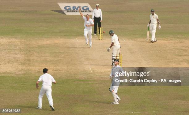 England's Tim Bresnan celebrates dismissing Bangladesh's Tamim Iqbal during the First Test at the Jahur Ahmed Chowdhury Stadium, Chittagong,...