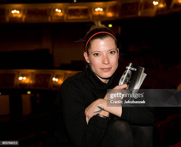 German singer Mieze Katz of the pop band MIA. Poses during the premiere of Max Raabe and the Palast Orchester at the Admiralspalast on April 10, 2008...