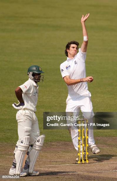 England's Steven Finn bowls during the second test at the Shere Bangla National Stadium, Mirpur, Dhaka.