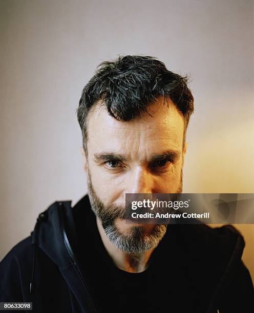 Actor Day Daniel Day Lewis Portrait Session Photos and Premium High Res Pictures ...