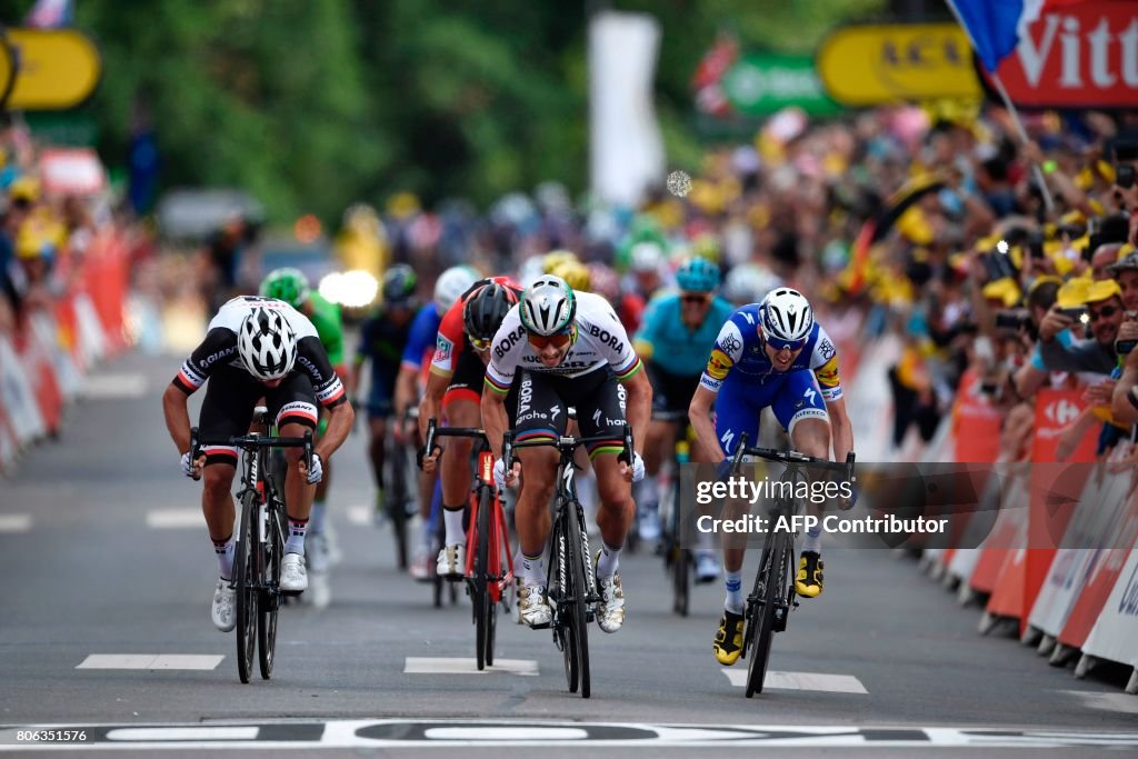 CYCLING-FRA-BEL-TDF2017-LINE