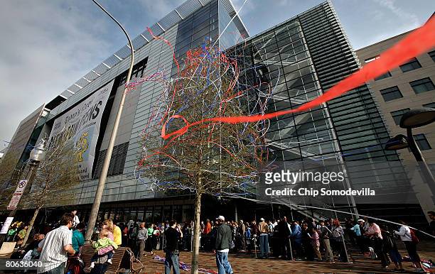 Streamers cling to a tree inn front of the Newseum during its grand opening celebrations April 11, 2008 in Washington, DC. The 250,000-square-foot...