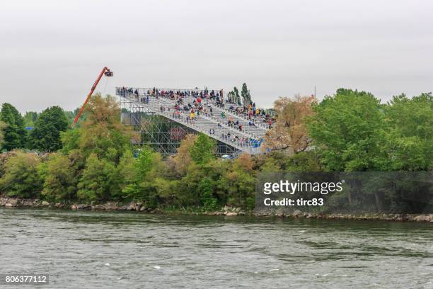 spectator seating for canadian grand prix - grand prix motor racing stock pictures, royalty-free photos & images