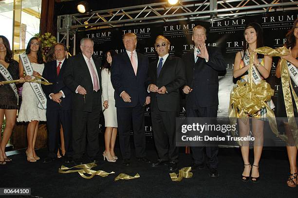 Phil Ruffin Trump Phil Ruffin Photos and Premium High Res Pictures - Getty Images