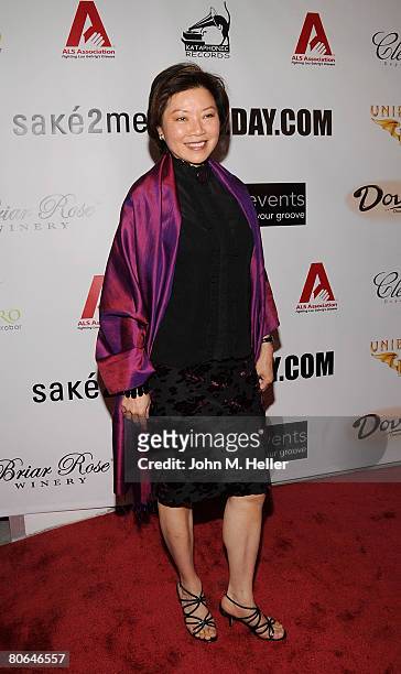 Elizabeth Sung attends The ALS Association's "Partners For Hope" Awards Gala on April 11,2008 at the LA2DAY.com Mansion in West Hollywood, California.