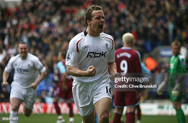 Kevin Davies of Bolton Wanderers celebrates the opening goal during the Barclays Premier League match between Bolton Wanderers and West Ham United at...