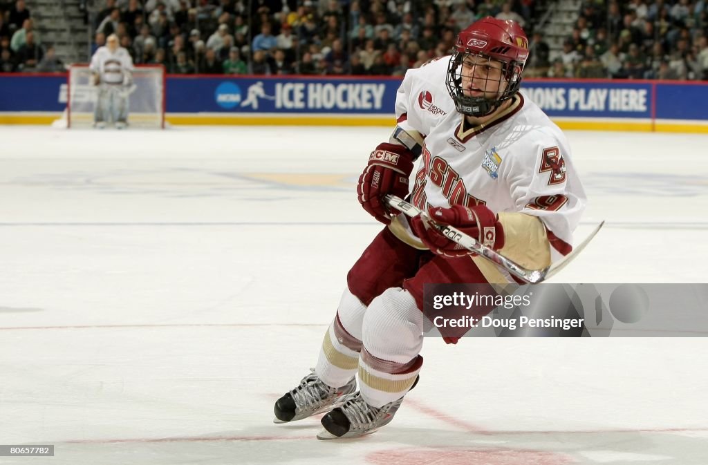 NCAA Frozen Four - Notre Dame v Boston College