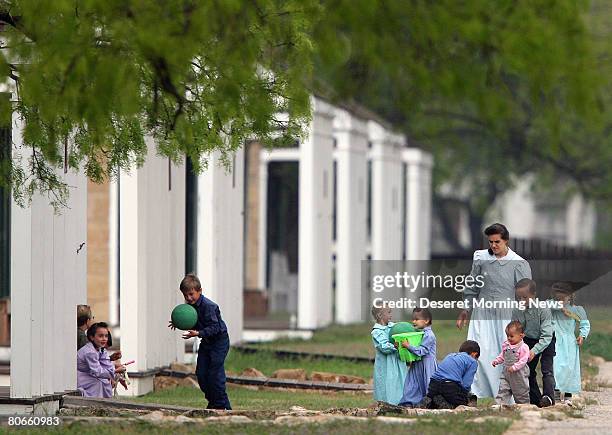 476 fotos e imágenes de Iglesia Fundamentalista De Jesucristo Y Los Santos De Los últimos Días - Getty Images 476 fotos e imágenes de Iglesia Fundamentalista De Jesucristo Y Los Santos De Los últimos Días - Getty Images