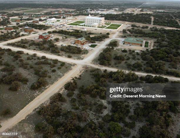 476 fotos e imágenes de Iglesia Fundamentalista De Jesucristo Y Los Santos De Los últimos Días - Getty Images 476 fotos e imágenes de Iglesia Fundamentalista De Jesucristo Y Los Santos De Los últimos Días - Getty Images