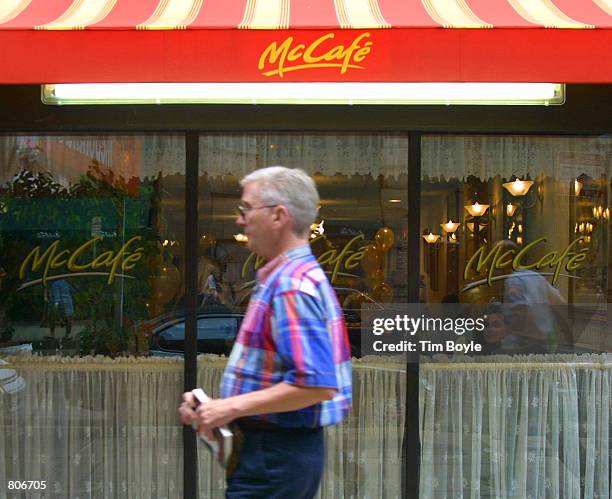 First Mccafe Cafe 1993 Photos and Premium High Res Pictures - Getty Images