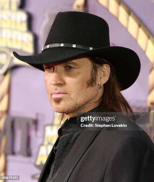 Cyrus Actor Musician/actor Billy Ray Cyrus attends the 2008 CMT Music Awards at ...