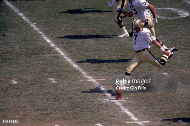 Kicker Morten Andersen of the New Orleans Saints kicks off against the Atlanta Falcons in an NFL game at the Fulton County Stadium on September 29,...