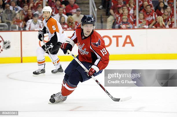 Nicklas Backstrom of the Washington Capitals skates down the ice against the Philadelphia Flyers during game one of the 2008 NHL Eastern Conference...