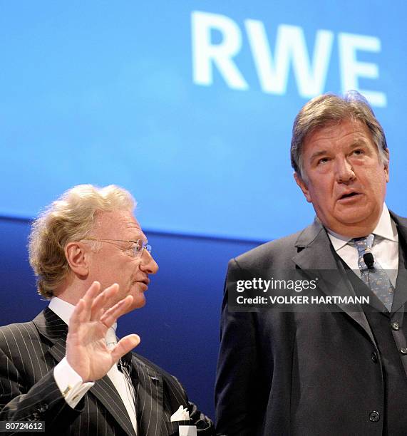 Thomas From Rwe 252 Volker Fischer Stock Photos, High-Res Pictures, and Images - Getty ...
