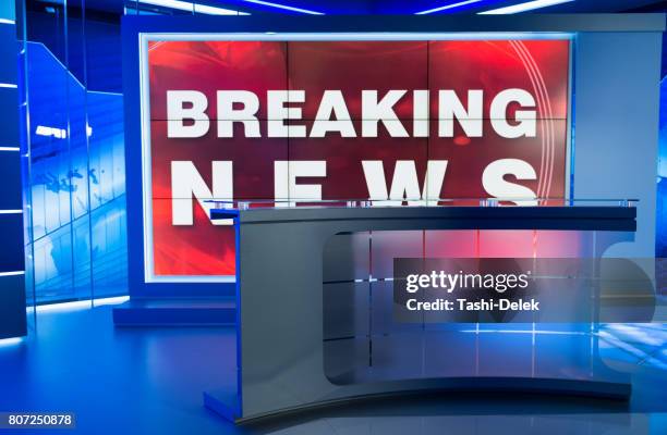 television studio - news room stock-fotos und bilder