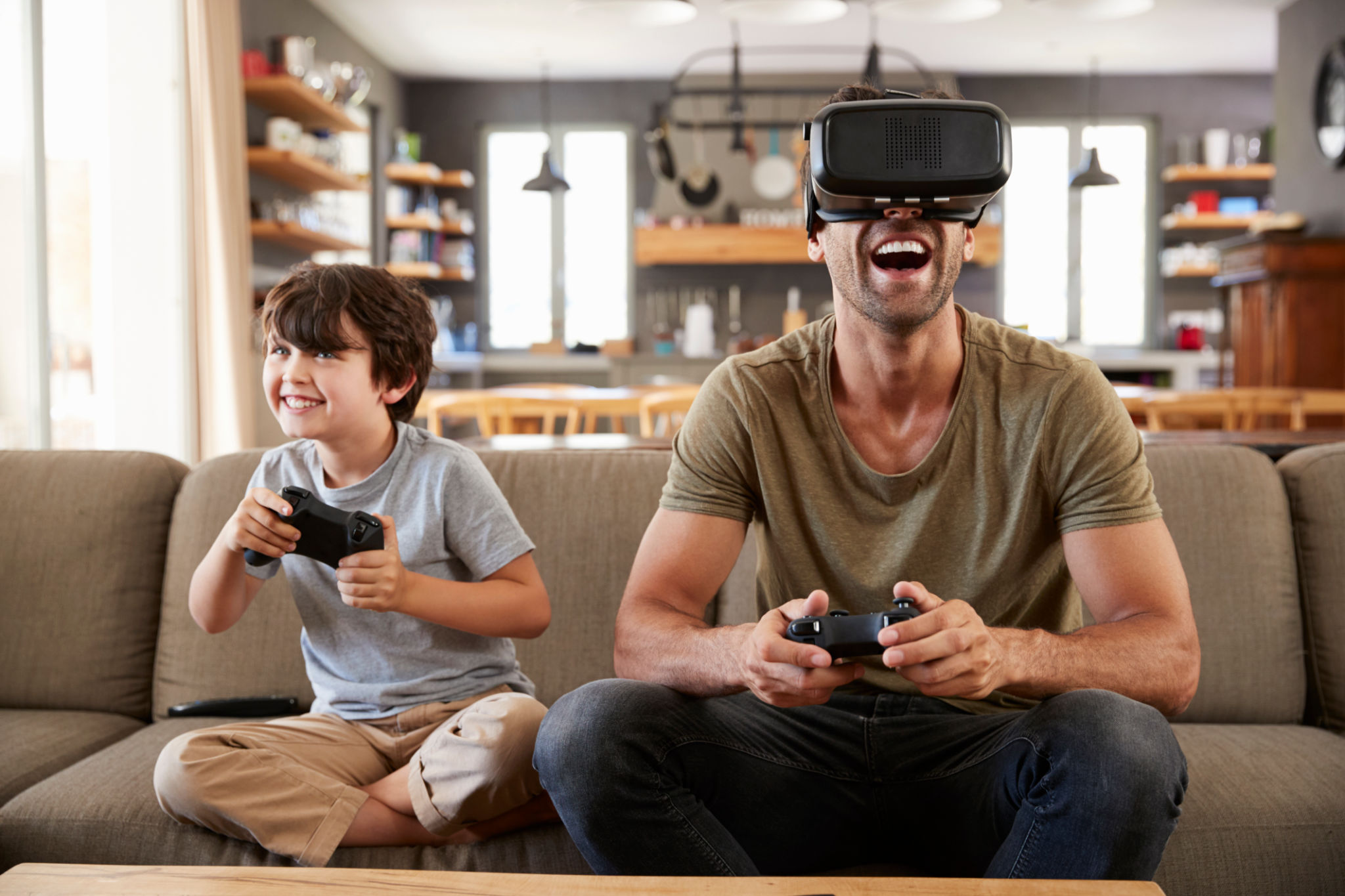family using vr