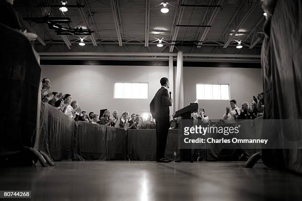 Democratic U.S. Presidential hopeful Sen. Barack Obama speaks to supporters during a town hall meeting at Dunmore Community Center April 1, 2008 in...