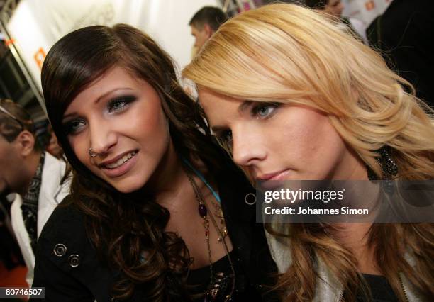 Singers Chrissi Klug and Michelle Luttenberger attend the Amadeus Austrian Music Award 2008 on April 18, 2008 in Vienna, Austria.