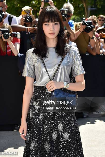 Nana Komatsu is seen arriving at the 'Chanel' show during Paris Fashion Week - Haute Couture Fall/Winter 2017-2018 on July 4, 2017 in Paris, France.