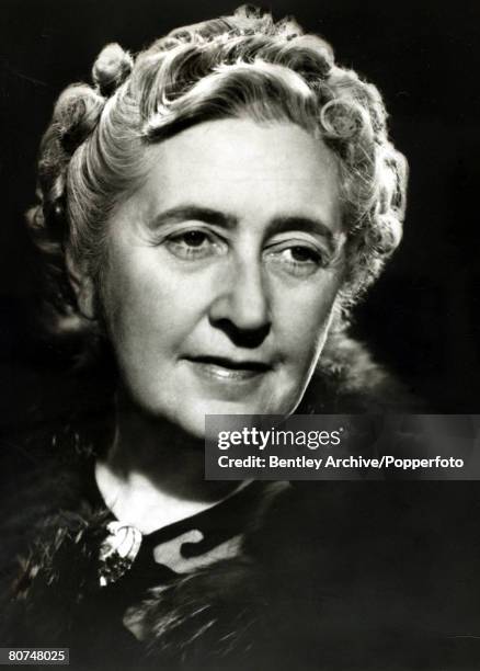 Literature, Personalities, pic: 1940's, English crime writer Agatha Christie, portrait, Agatha Christie,, the world's best known mystery writer,...