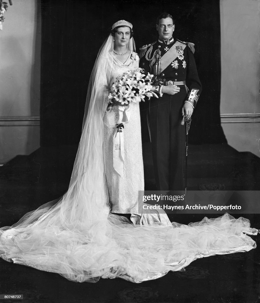 British Royalty pic: 1934. The wedding of HRH.The Duke of Kent to HRH. The Princess Marina of Greece, pictured here at Buckingham Palace.