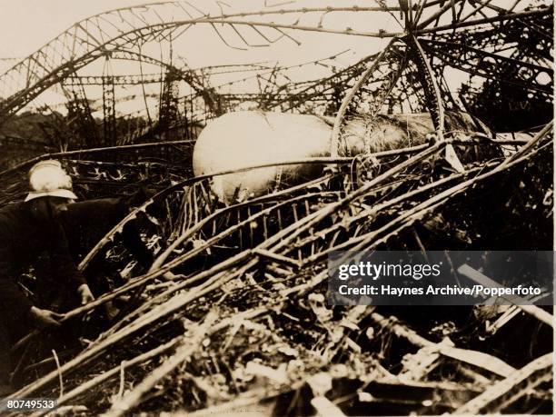 Britich R101 60 R101 Disaster Photos & High Res Pictures - Getty Images