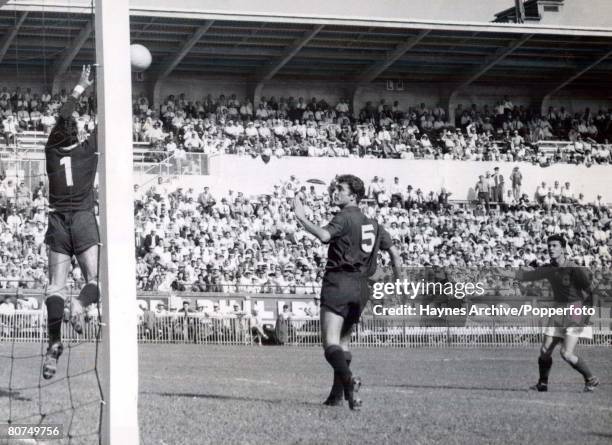 World Cup Finals Geneva, Switzerland, 19th June France 3 v Mexico 2, Mexican goalkeeper Carbajal turns a shot round the post from a French forward...