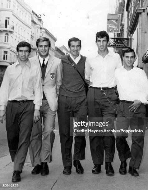 World Cup Finals London, England, Members of the Argentine team in London prior to the 1966 Finals, They are: L-R: Anibal Tarabini, Silvio Marzolini,...