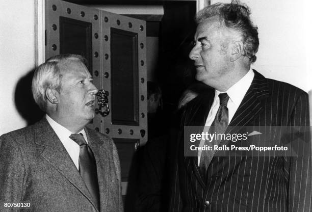 Politics, Personalities, pic: December 1974, London, Australian Prime Minister Gough Whitlam, right, speaking with Conservative Party leader Edward...