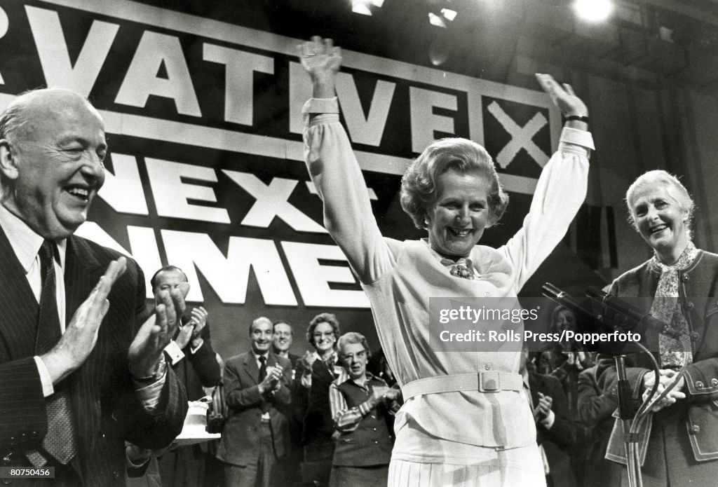 Politics Personalities. pic: October 1978. Brighton, England. Conservative Party leader Margaret Thatcher waves to the Conservative Conference faithful after her speech, with Lord Thorneycroft, left, joining in the applause. Margaret Thatcher, (born 1925