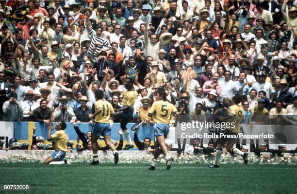 World Cup Final 1970, Mexico City, Mexico, 21st June Brazil 4 v Italy 1, Brazil's Jairzinho on his knees prays after scoring his team's third goal in...