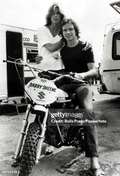 Sport, Motorcycling, pic: 8th November 1977, Silverstone, British motorcyle star Barry Sheene, with his girlfriend Stephanie McLean pictured together...