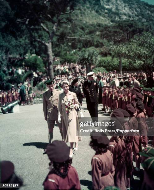 British Royalty, Royal Tour of South Africa, pic: 1947, Princess Elizabeth inspecting a Girl Guide guard of honour during the Royal Tour